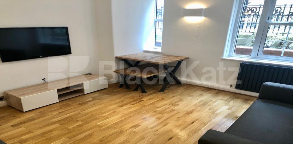 			LET , 2 Bedroom, 1 bath, 1 reception Apartment			 Page Street, St. James Park/Westminster 